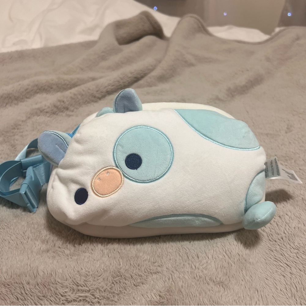 Teeturtle Plushiverse Udderly Adorable Fanny Pack